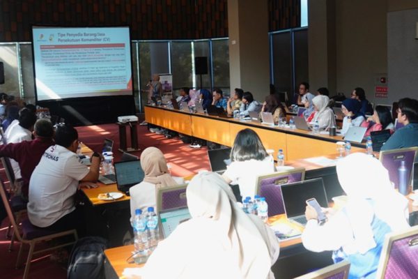 WhatsApp Image 2024-11-01 at 09.24.40_385bfa53 WhatsApp Image 2024-11-01 at 09.24.40_385bfa53